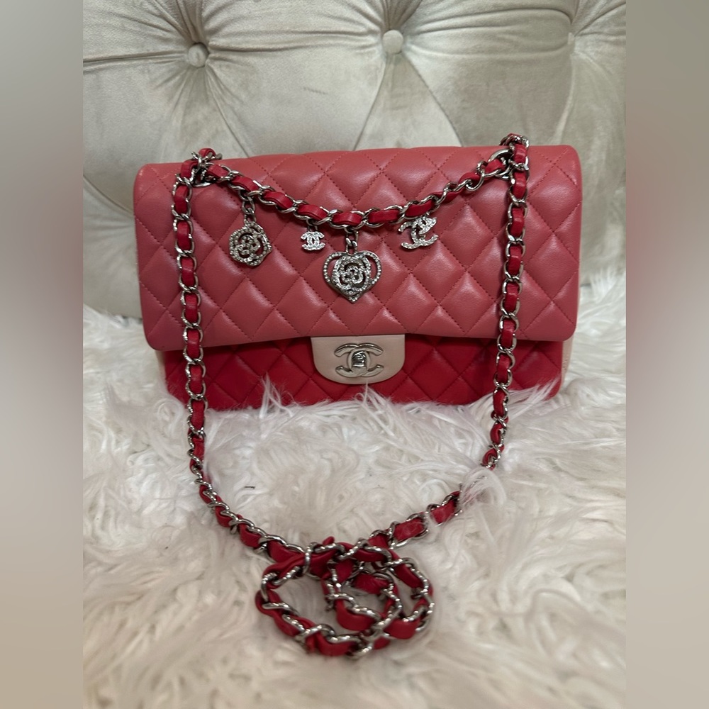 CHANEL Lambskin Quilted Tri-Color Medium Valentine Charms Single Flap Pink
